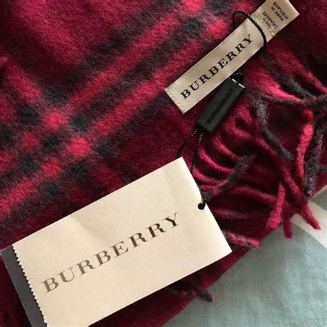 burberry scarf no tag|Burberry scarf label.